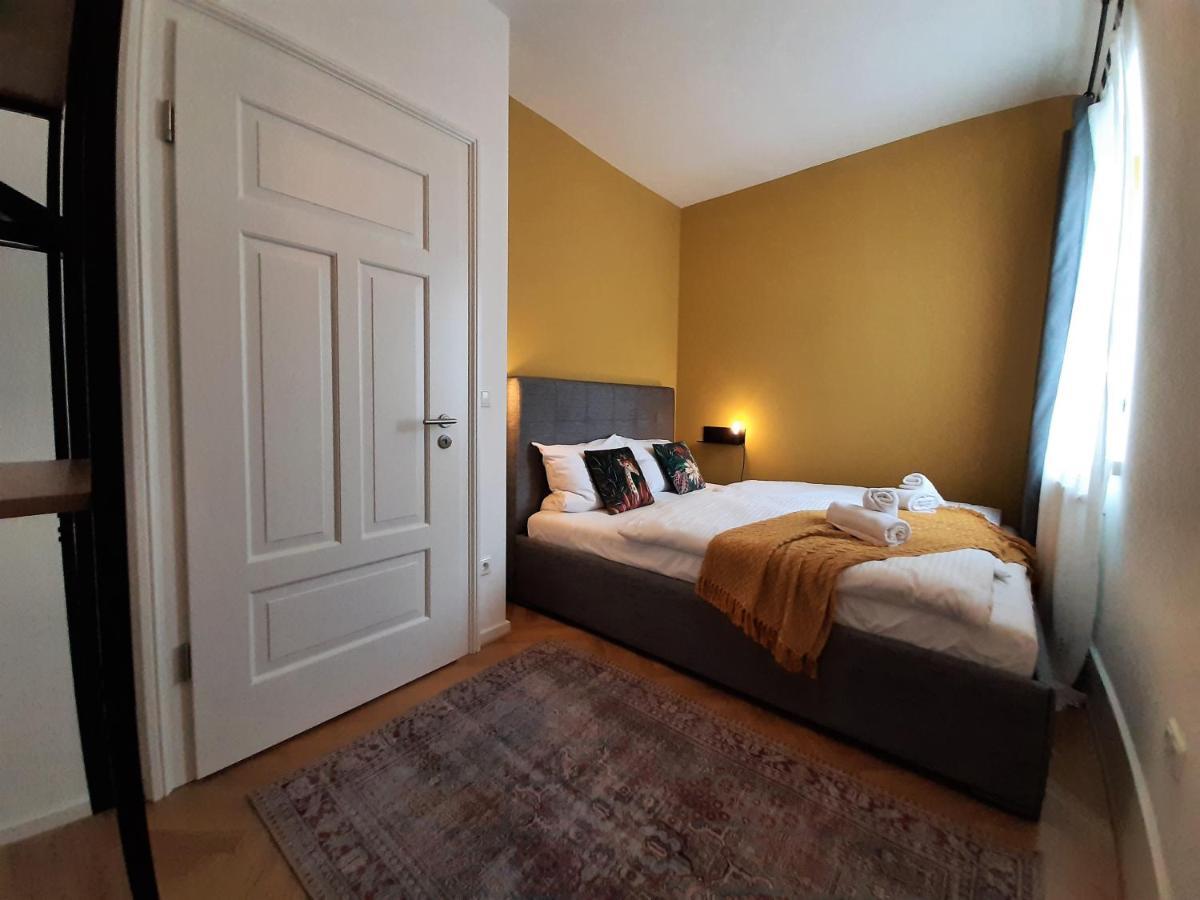 Apartment 4-6 Personen I 80Qm I Altstadt I Dachterasse I Parkplatz 스트라우빙 외부 사진