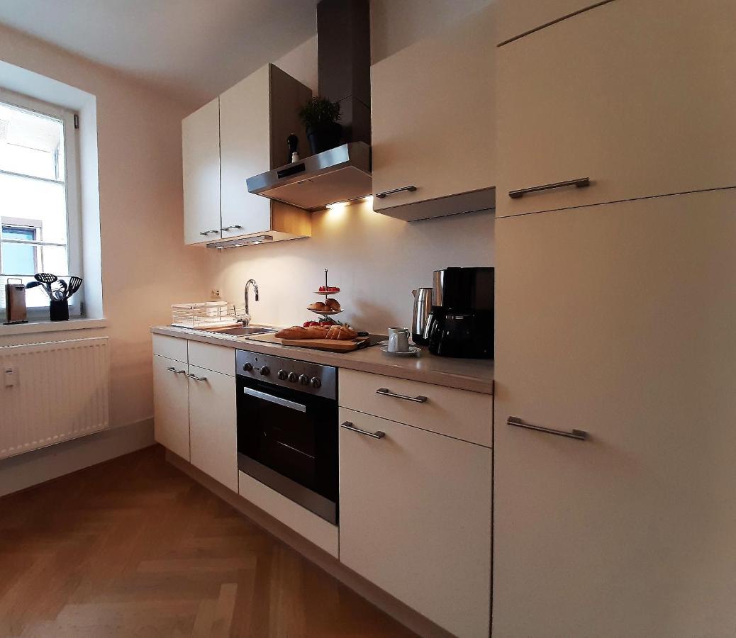 Apartment 4-6 Personen I 80Qm I Altstadt I Dachterasse I Parkplatz 스트라우빙 외부 사진