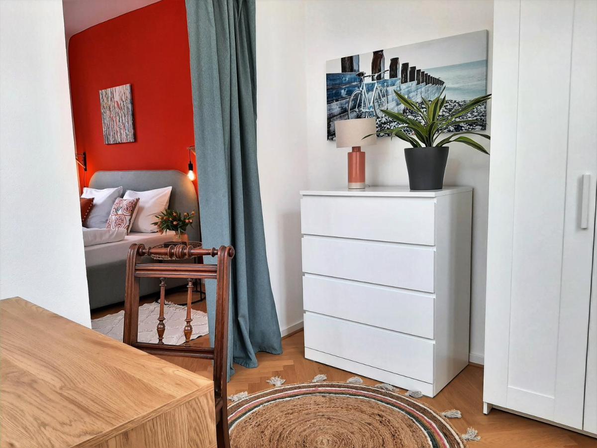 Apartment 4-6 Personen I 80Qm I Altstadt I Dachterasse I Parkplatz 스트라우빙 외부 사진